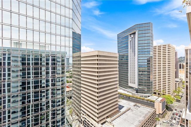 225 Queen Street 25C, Honolulu, HI 96813