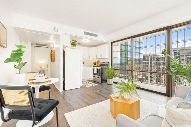 225 Queen Street 25C, Honolulu, HI 96813