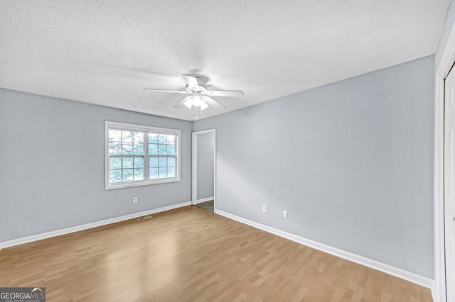 4000 Sand Wedge Circle NW, Kennesaw, GA 30144