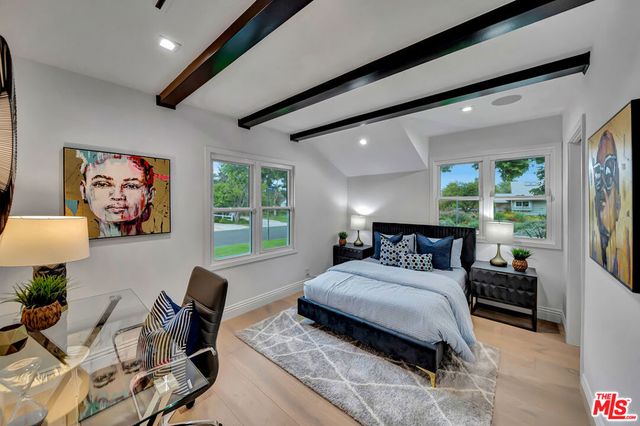 17231 Knapp Street, Northridge, CA 91325