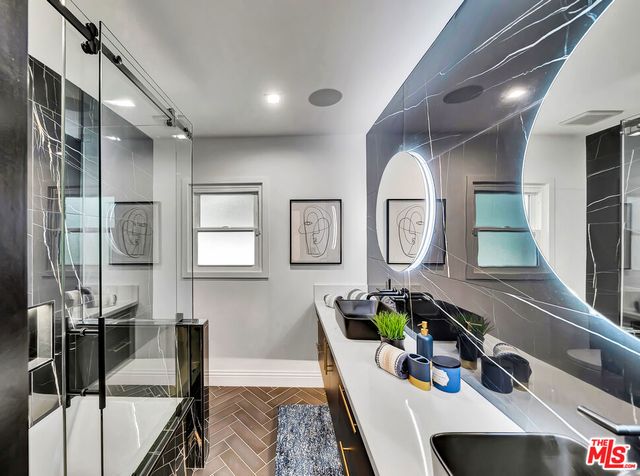 17231 Knapp Street, Northridge, CA 91325