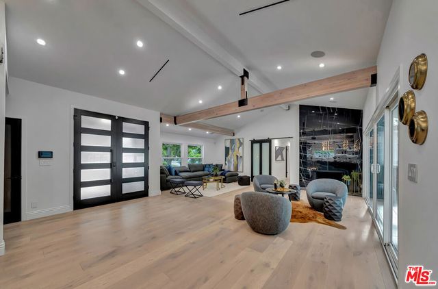 17231 Knapp Street, Northridge, CA 91325