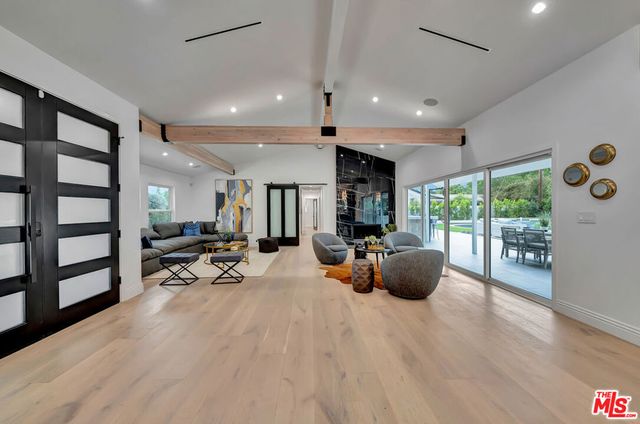 17231 Knapp Street, Northridge, CA 91325