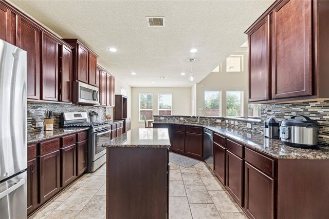 19107 Gaslamp Point Court, Cypress, TX 77429