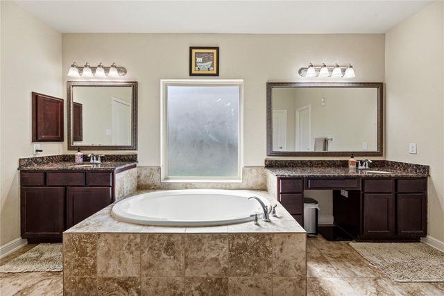 19107 Gaslamp Point Court, Cypress, TX 77429