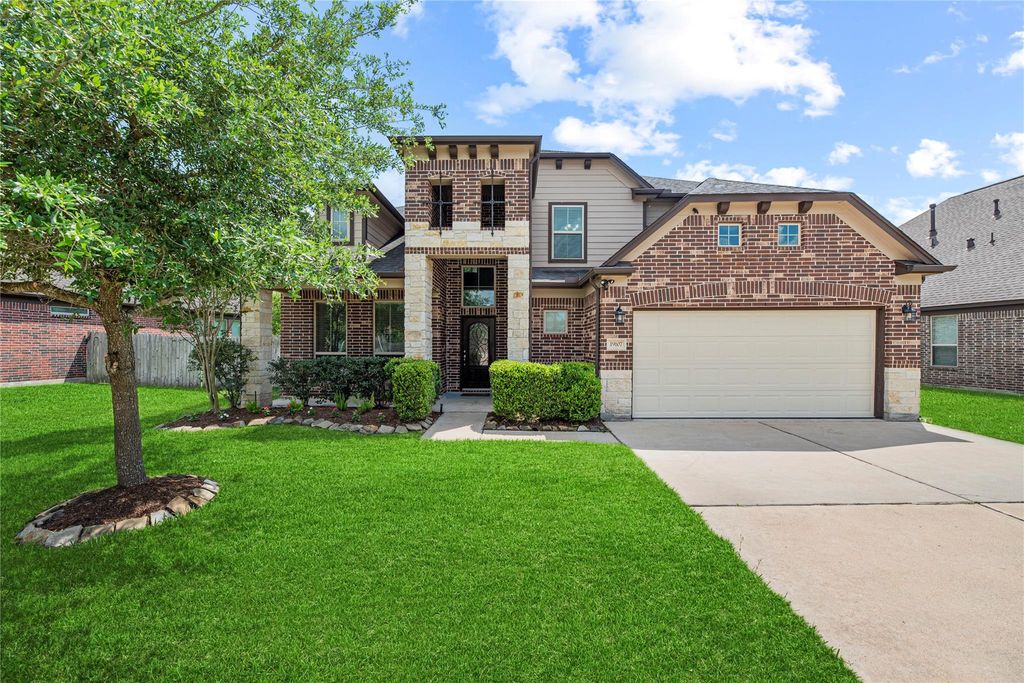 19107 Gaslamp Point Court, Cypress, TX 77429