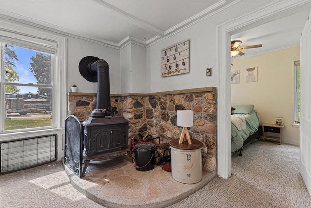 N68W29902 Hartling ROAD, Hartland, WI 53029