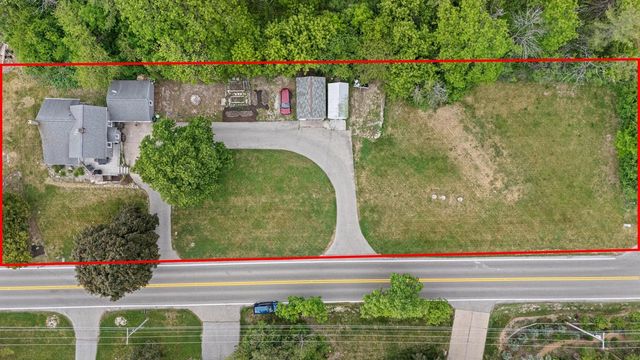 N68W29902 Hartling ROAD, Hartland, WI 53029