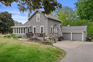 N68W29902 Hartling ROAD, Hartland, WI 53029