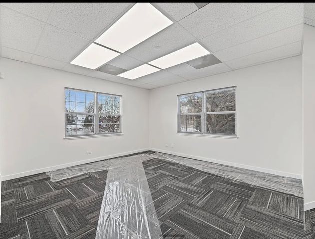 715 E Irving Park Road, Roselle, IL 60172