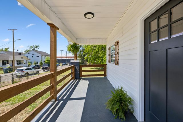 1511 E 13th Street, Chattanooga, TN 37404
