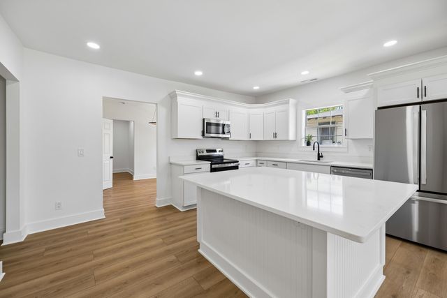 1511 E 13th Street, Chattanooga, TN 37404