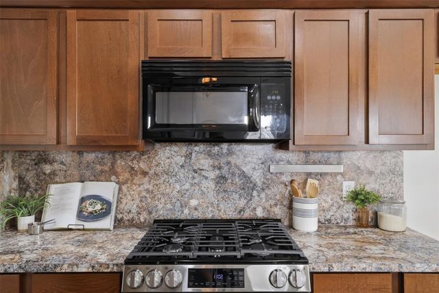 2316 Bradford Circle, Newcastle, OK 73065