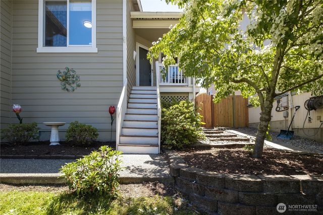 6724 49 Place NE, Marysville, WA 98270