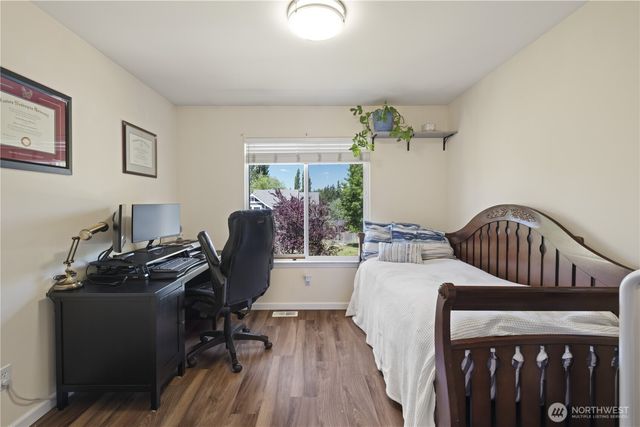 6724 49 Place NE, Marysville, WA 98270