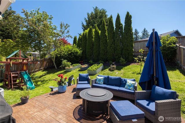 6724 49 Place NE, Marysville, WA 98270