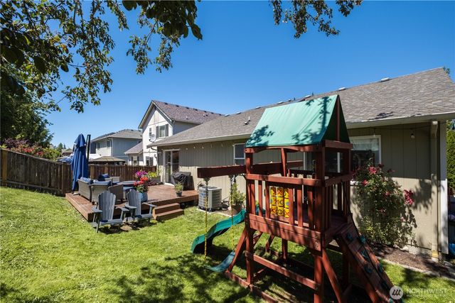 6724 49 Place NE, Marysville, WA 98270