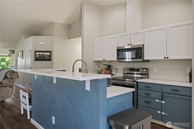 6724 49 Place NE, Marysville, WA 98270
