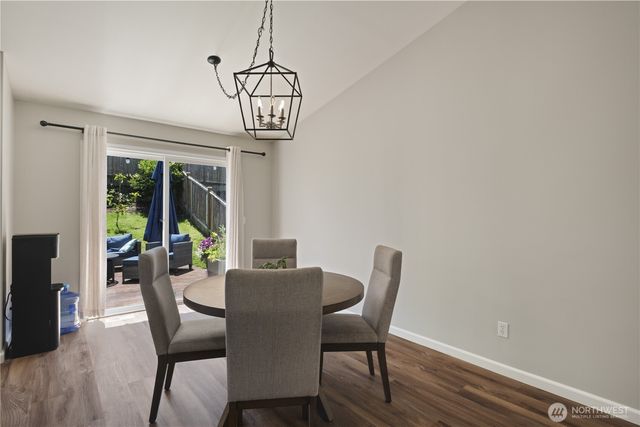 6724 49 Place NE, Marysville, WA 98270