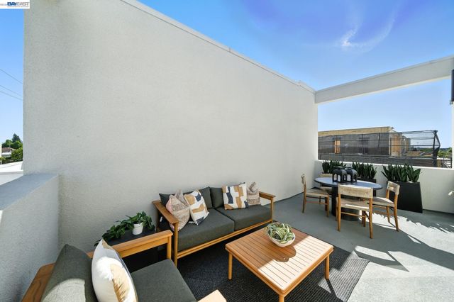 1925 Grand Street, Alameda, CA 94501