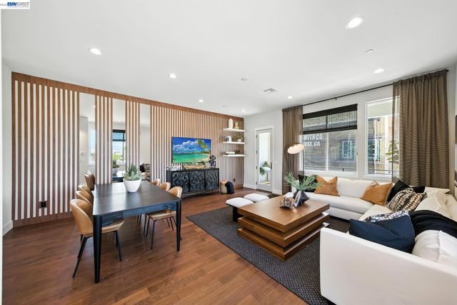 1925 Grand Street, Alameda, CA 94501