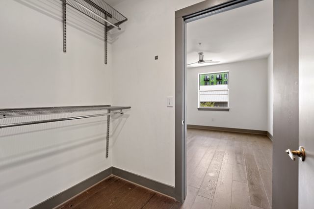 1260 Martin St Apt 306, Nashville, TN 37203