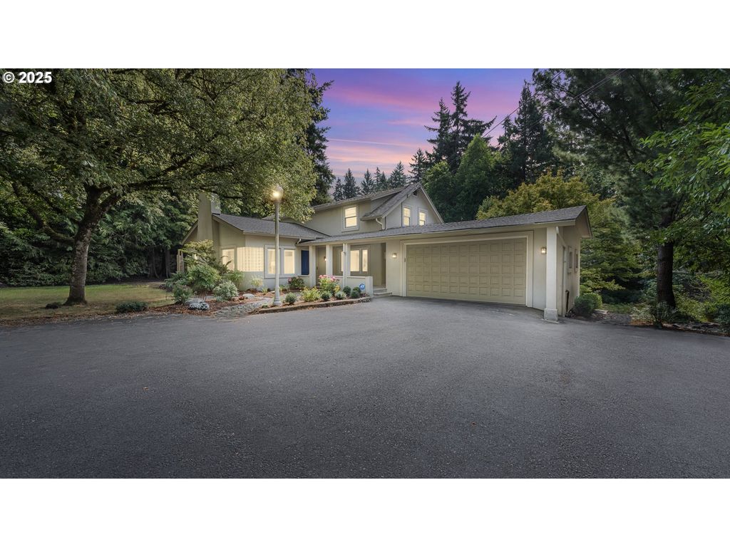 1604 COUNTRY CLUB Rd, Lake Oswego, OR 97034