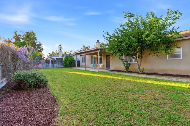 3917 E Stapp Court, Visalia, CA 93292