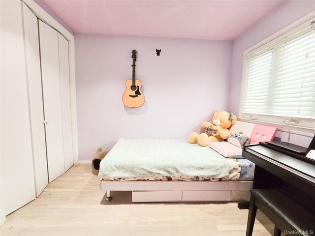 24 Edna Drive, Syosset, NY 11791