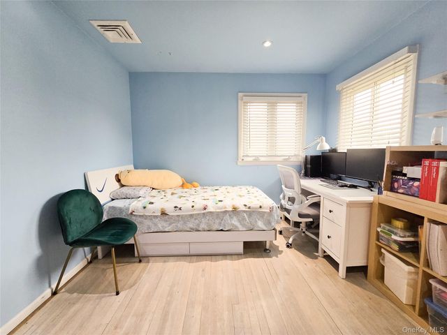 24 Edna Drive, Syosset, NY 11791