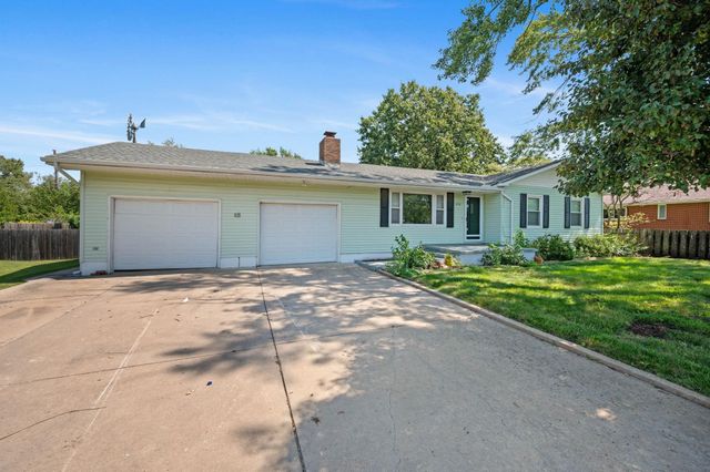 230 N Wichita St., Benton, KS 67017