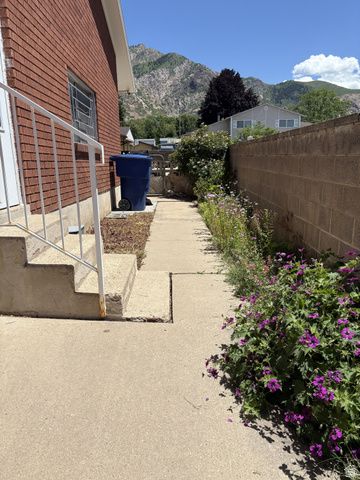 415 JACKSON AVE, Ogden, UT 84404