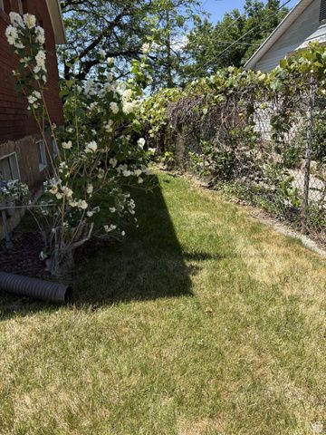 415 JACKSON AVE, Ogden, UT 84404