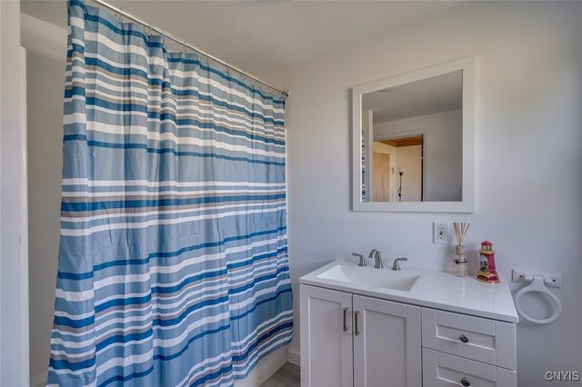 12093 County Route 125, Lyme, NY 13622