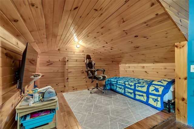 12093 County Route 125, Lyme, NY 13622