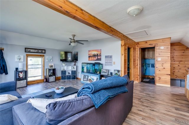 12093 County Route 125, Lyme, NY 13622