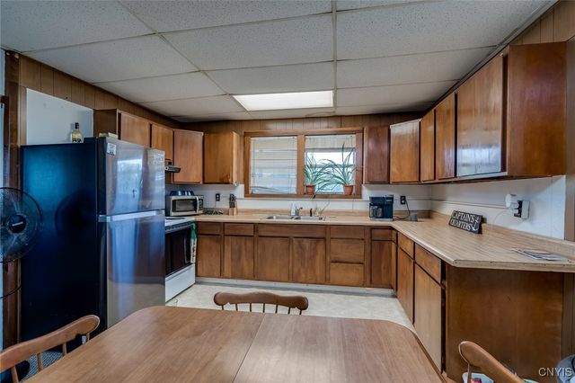 12093 County Route 125, Lyme, NY 13622