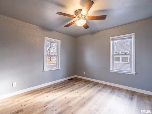 1419 EARL Street, Pekin, IL 61554