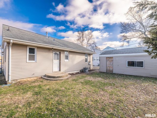 1419 EARL Street, Pekin, IL 61554