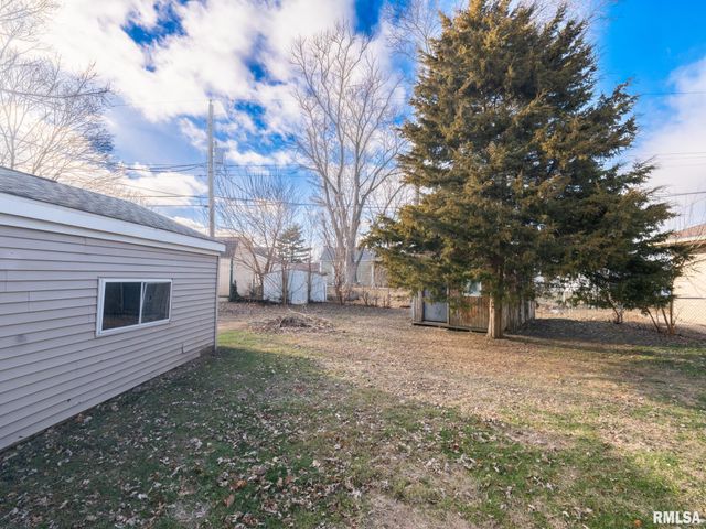 1419 EARL Street, Pekin, IL 61554