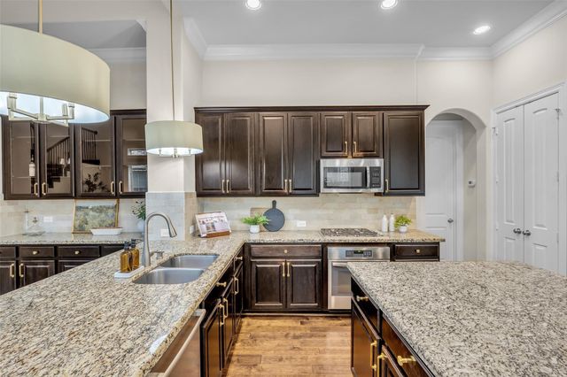 2105 Westbourne Park Drive, Houston, TX 77077