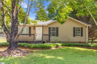 110 Nottingham Lane, Easley, SC 29640