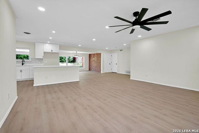 113 ARIBE DR, San Antonio, TX 78216