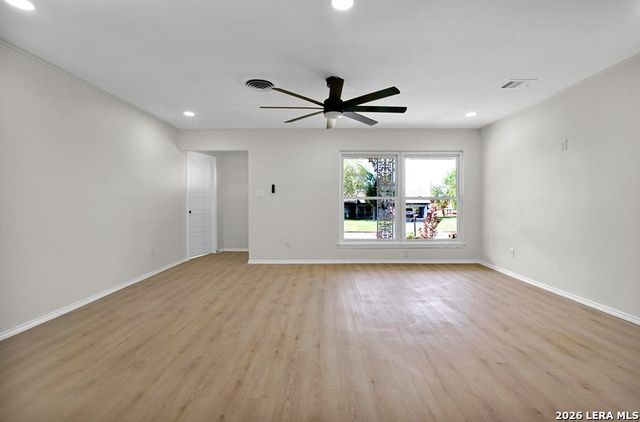 113 ARIBE DR, San Antonio, TX 78216