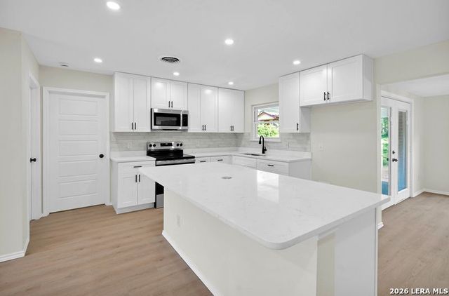 113 ARIBE DR, San Antonio, TX 78216