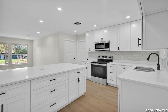 113 ARIBE DR, San Antonio, TX 78216