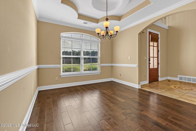 12902 Cotton Row Drive, Olive Branch, MS 38654