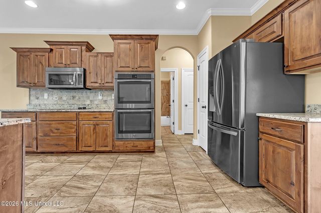 12902 Cotton Row Drive, Olive Branch, MS 38654