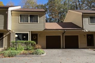 21 Idlewood 21, Bethel, CT 06801