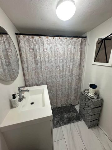 2 Prospect 2, Haverhill, MA 01830